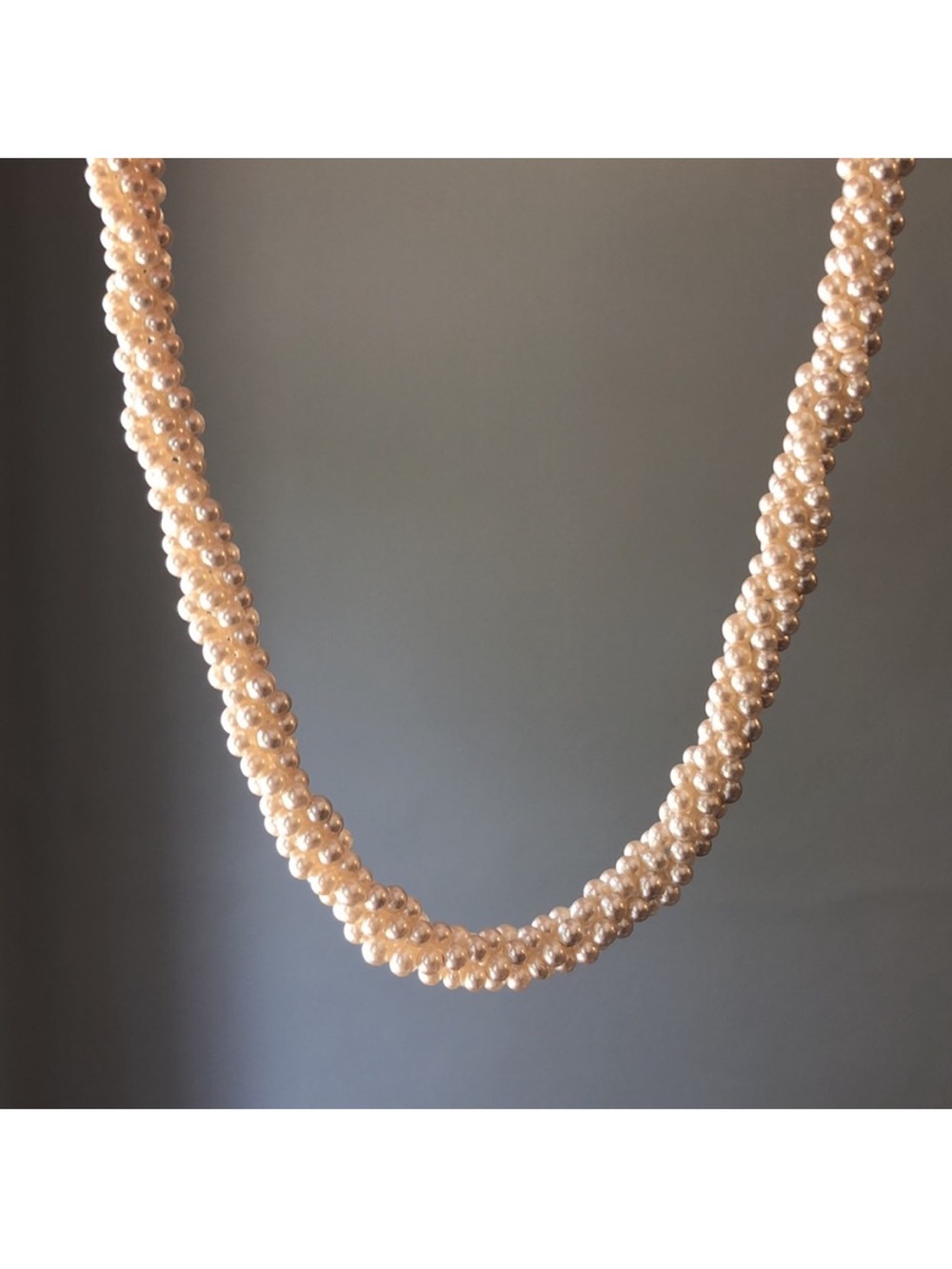 Twisted Knotted Faux Pearl Vintage Necklace